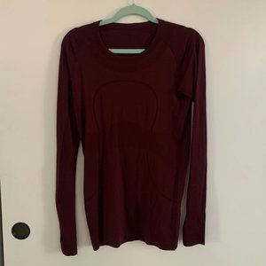 Swiftly Tech Lululemon Top